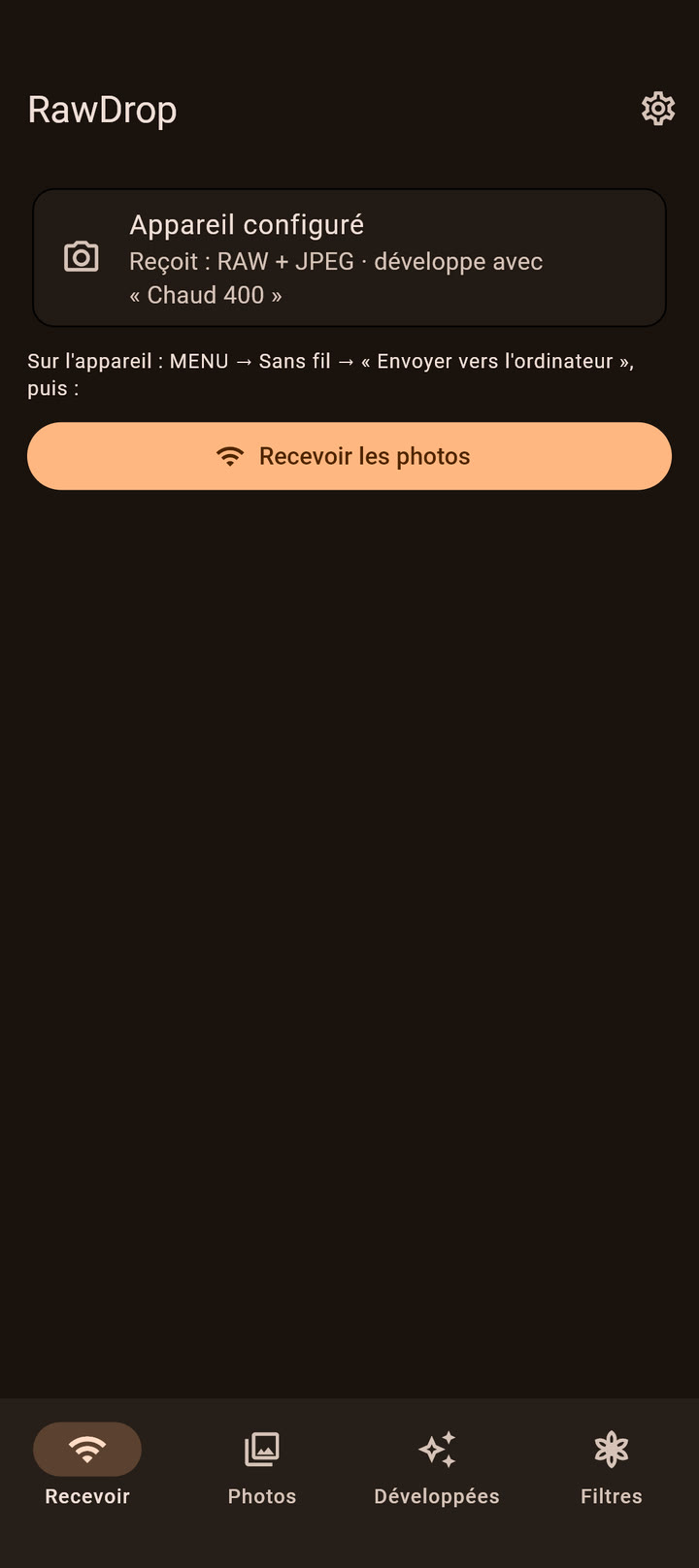 Écran « Recevoir » de RawDrop : appareil configuré, réception en RAW + JPEG, bouton « Recevoir les photos ».